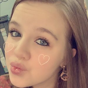 Meet your Posher, Mayci